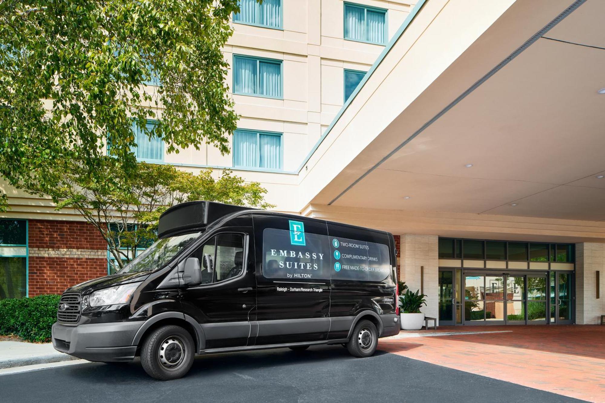Embassy Suites By Hilton Raleigh Durham Research Triangle Кари Екстериор снимка