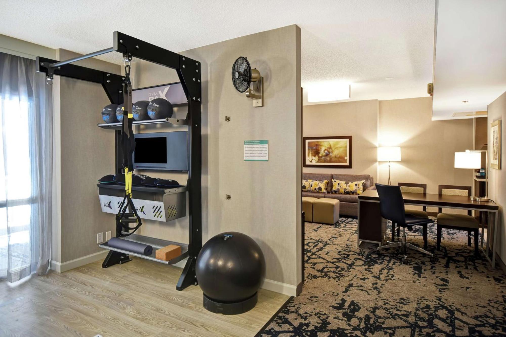 Embassy Suites By Hilton Raleigh Durham Research Triangle Кари Екстериор снимка