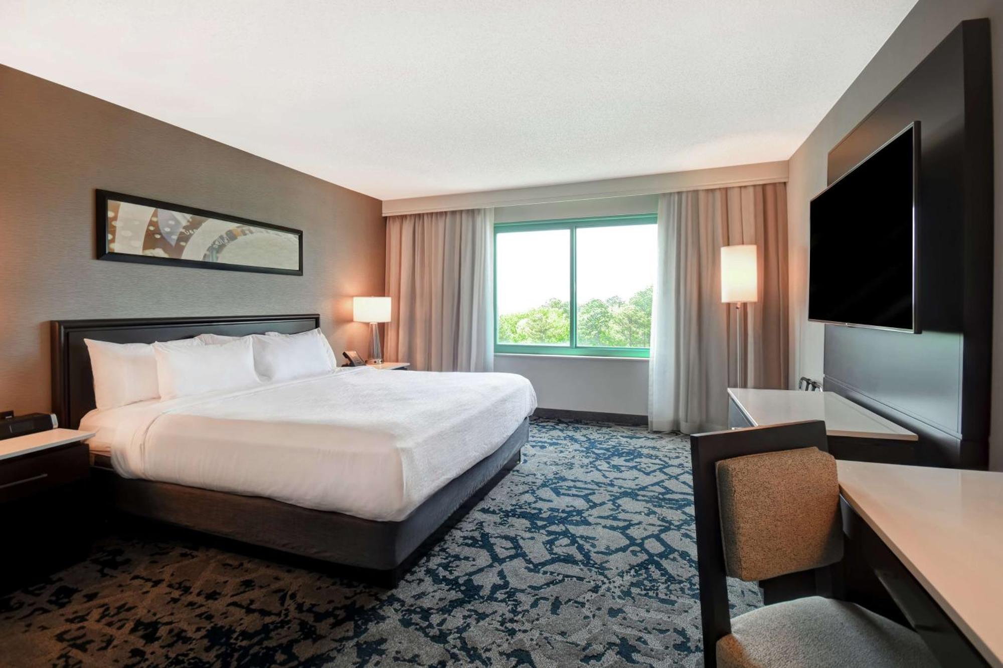 Embassy Suites By Hilton Raleigh Durham Research Triangle Кари Екстериор снимка