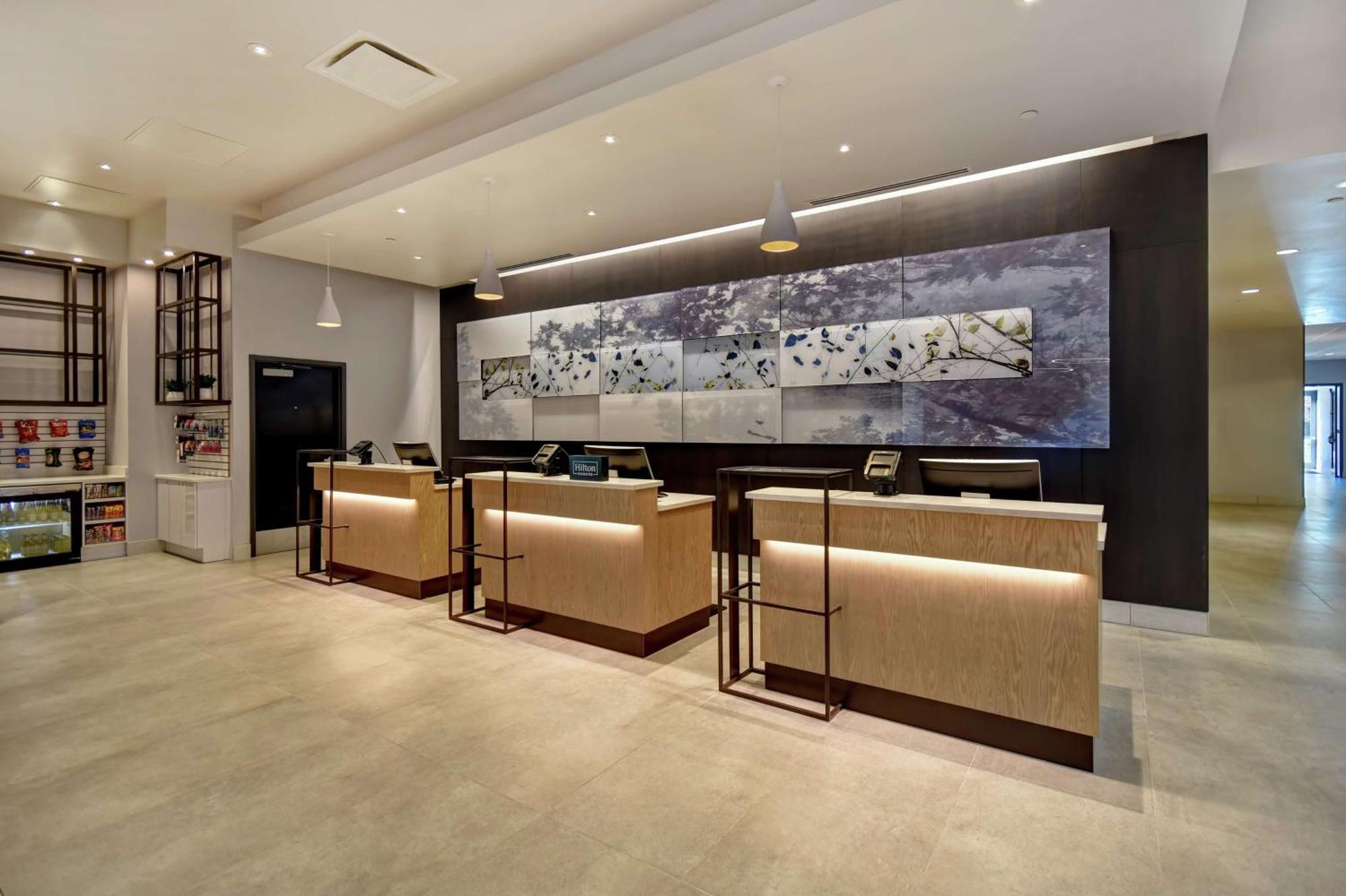 Embassy Suites By Hilton Raleigh Durham Research Triangle Кари Екстериор снимка