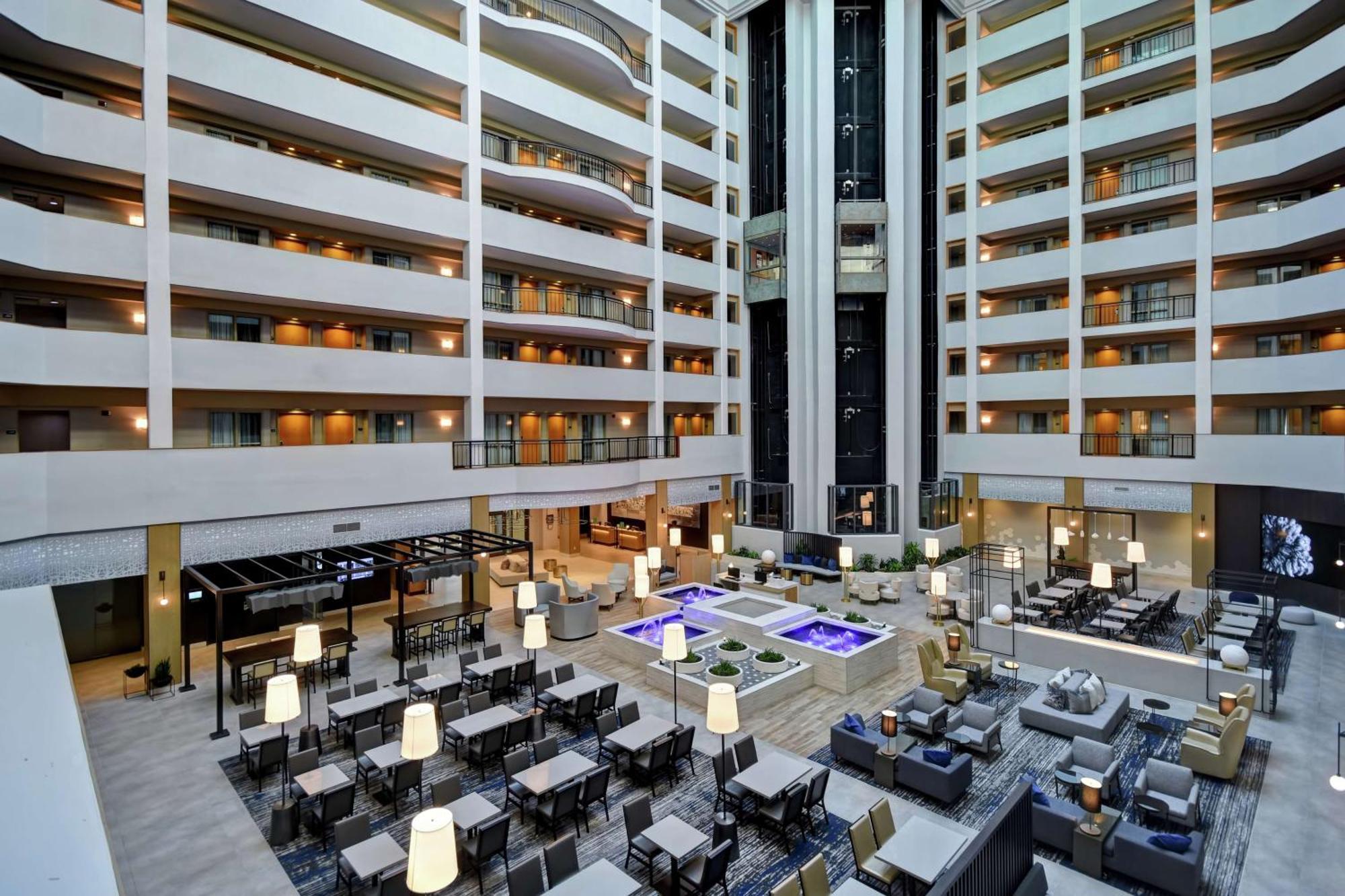Embassy Suites By Hilton Raleigh Durham Research Triangle Кари Екстериор снимка